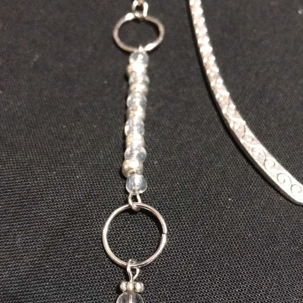 Metal Shepherd’s Hook Bkmk w/Chain, Glass Seed Beads, & 4-part Angel Bead Charm - Picture 8 of 12